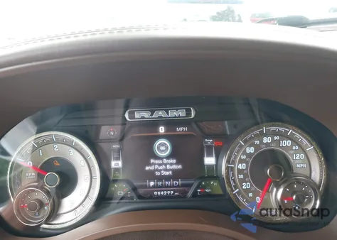 2020 Ram 1500 Laramie Longhorn 4X4 5'7 Box z USA, uszkodzony, nr VIN 1C6SRFKT6LN128041